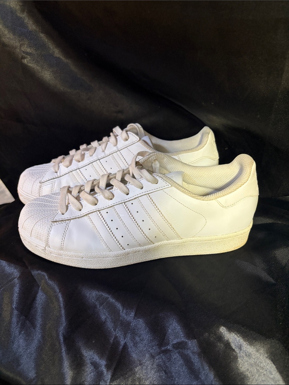 Adidas Superstar B27136 White Leather Shell Toe Sneakers Men 7.5 Women 9